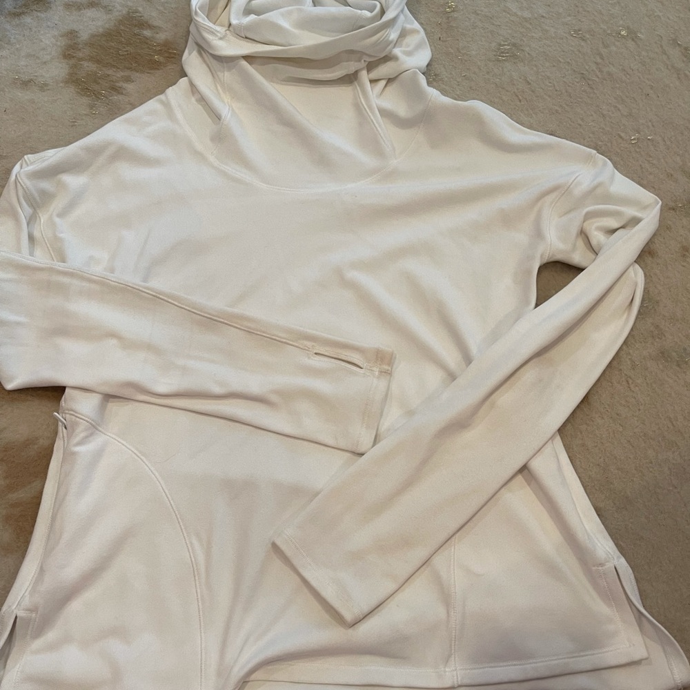 rare lululemon cow neck pull over!